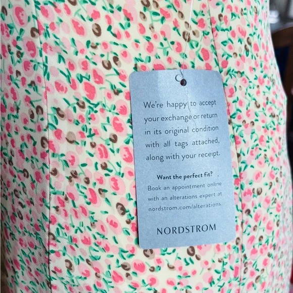 Astr Floral Midi Dress - Picture 5 of 7